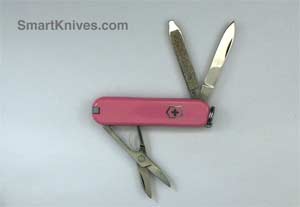 Classic SD Pale Pink Swiss Army knife