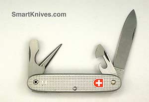 1981 Wenger Soldier Swiss Army knife