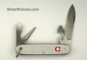 2004 Wenger Soldier Swiss Army knife